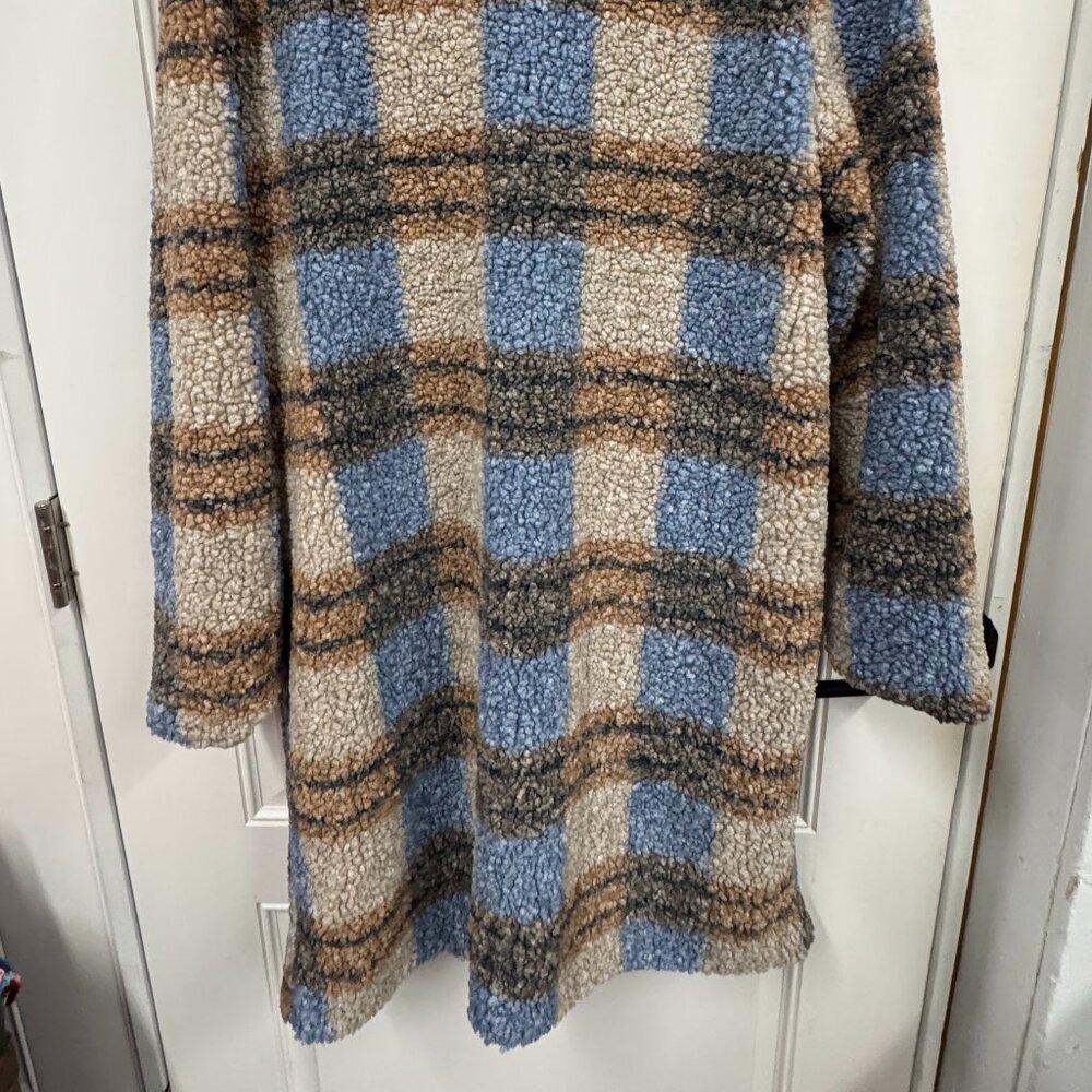 Stoosh Faux Sherpa Long Button Down Jacket - Picture 5 of 9